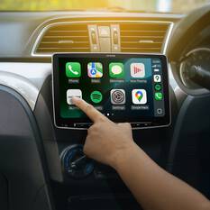 Alpine Halo9 9" Hi-Res Audio Receiver with Wireless Apple CarPlay and Wired Android Auto, , scaau_hi-res