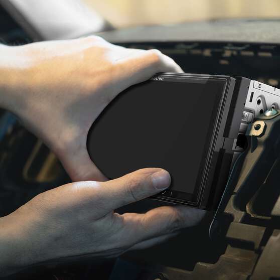Alpine 7” Display Audio Receiver with Wireless Apple CarPlay & Android Auto, , scaau_hi-res