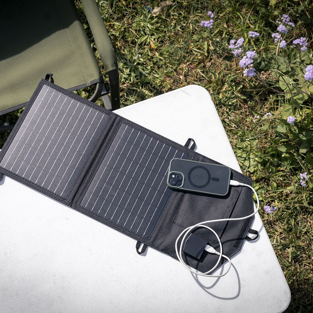 Hardkorr Solar USB Charger 15W V2, , scaau_hi-res