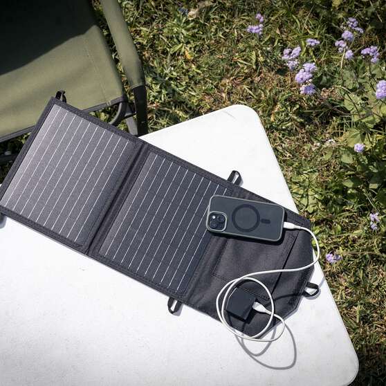 Hardkorr Solar USB Charger 15W V2, , scaau_hi-res
