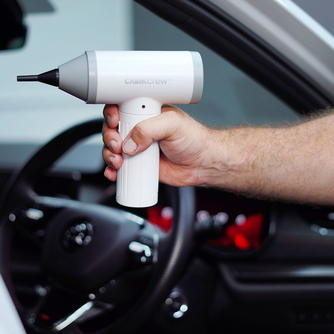 Cabin Crew Air Duster & Vacuum, , scaau_hi-res