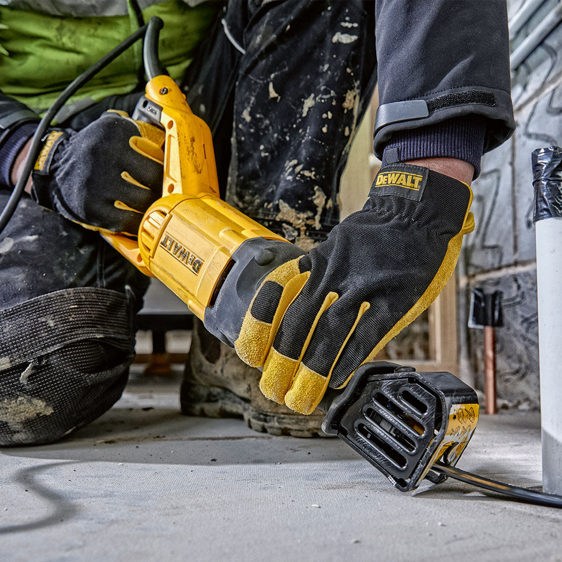 DeWALT Reciprocating Saw 1100W, , scaau_hi-res