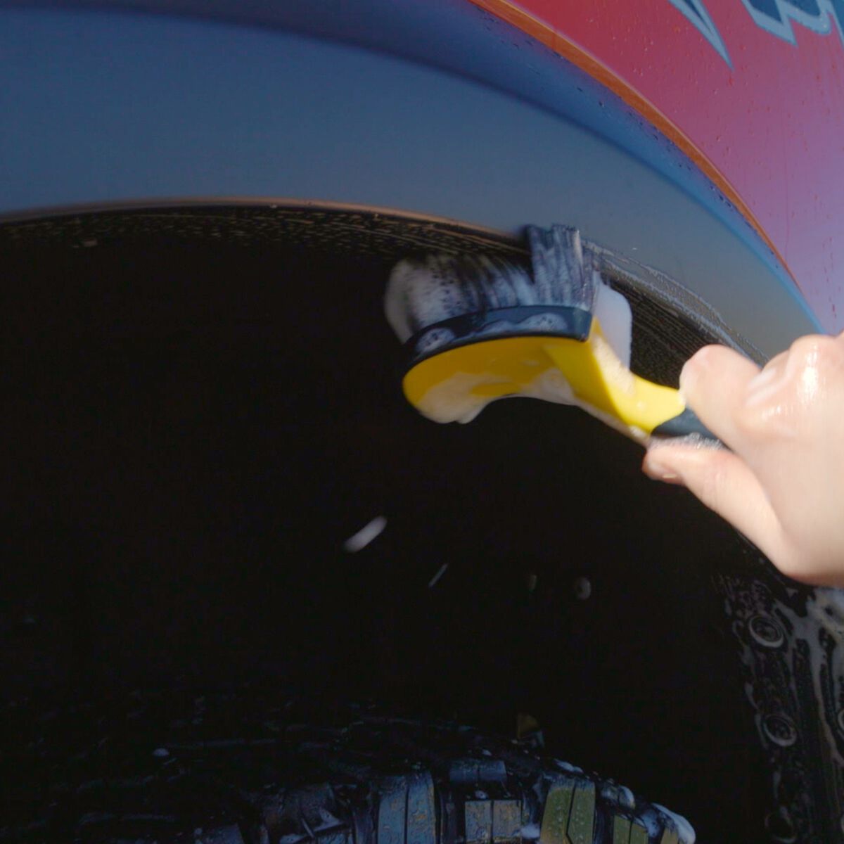 Meguiar's Little Scrubber Tyres 'N' Trim Brush, , scaau_hi-res