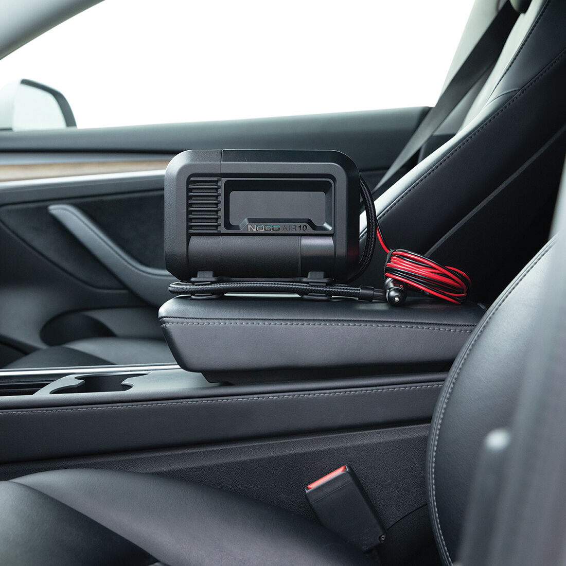 Noco AIR10 Air Compressor 10A 60PSI, , scaau_hi-res