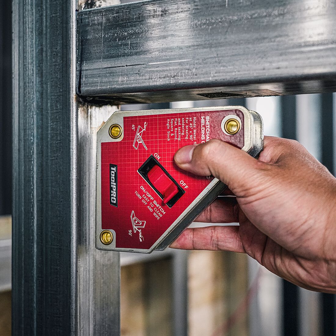 ToolPRO Switchable Magnetic Welding Clamp, , scaau_hi-res