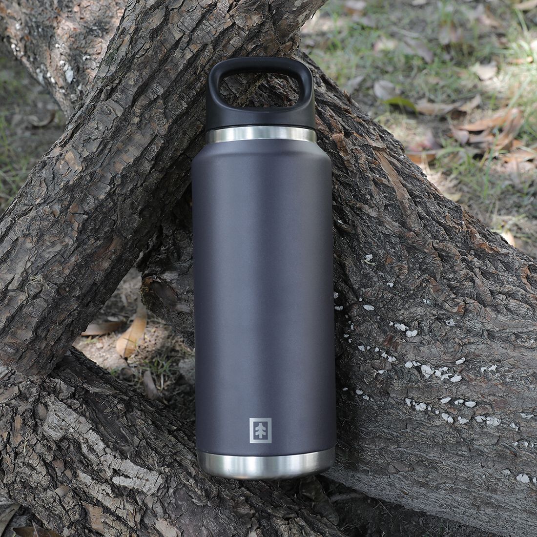 Swiss Tech Drink Bottle - 36oz/1063ml, Charcoal, , scaau_hi-res