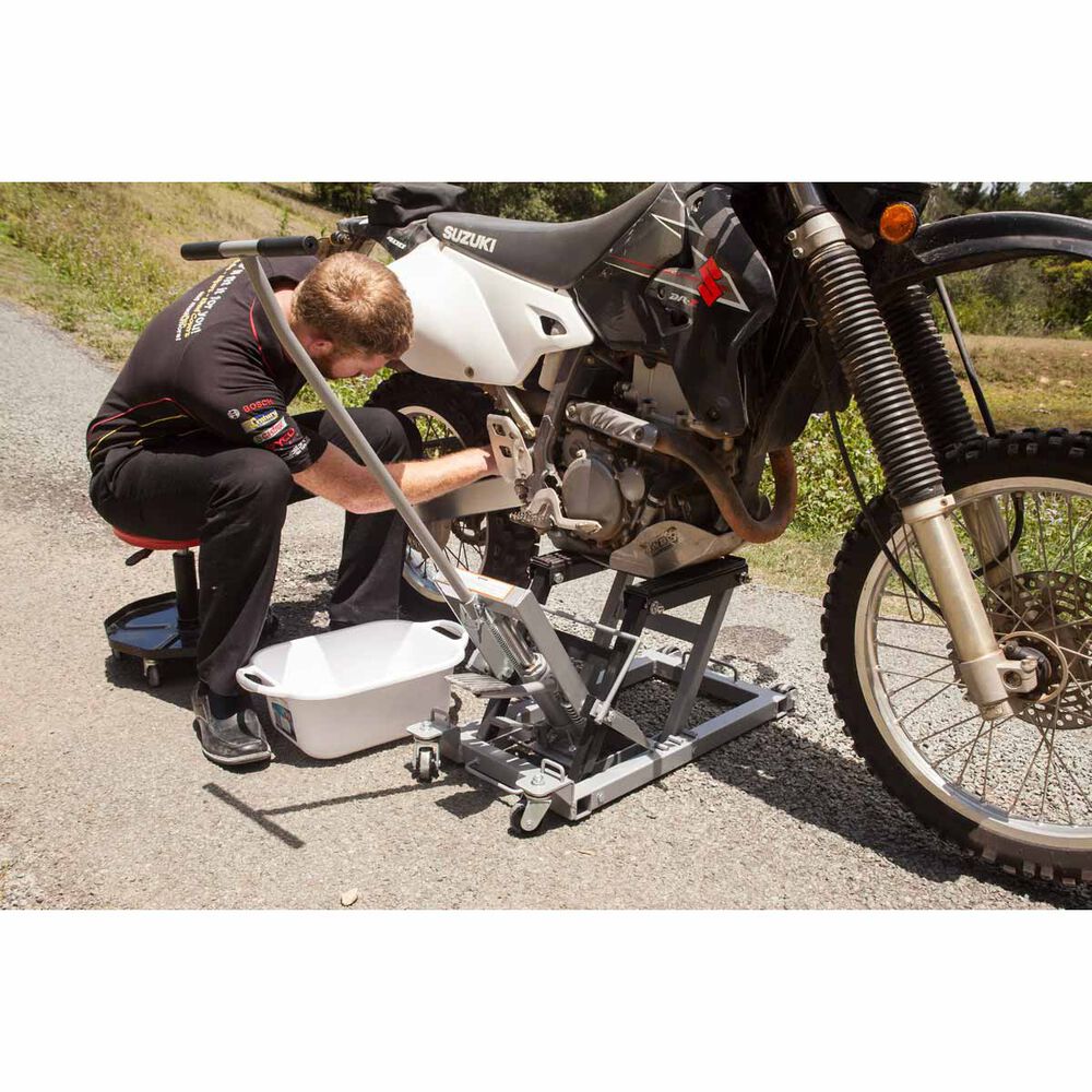 SCA ATV Lift 680kg Supercheap Auto