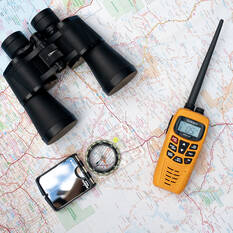 Uniden Dual Band VHF/UHF Radio 5/1W Waterproof MHS157, , scaau_hi-res