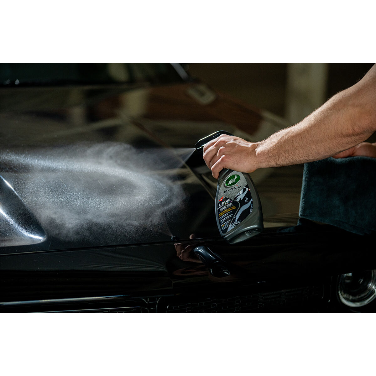 Turtle Wax Hybrid Solutions Ceramic Black Spray Wax 473mL, , scaau_hi-res