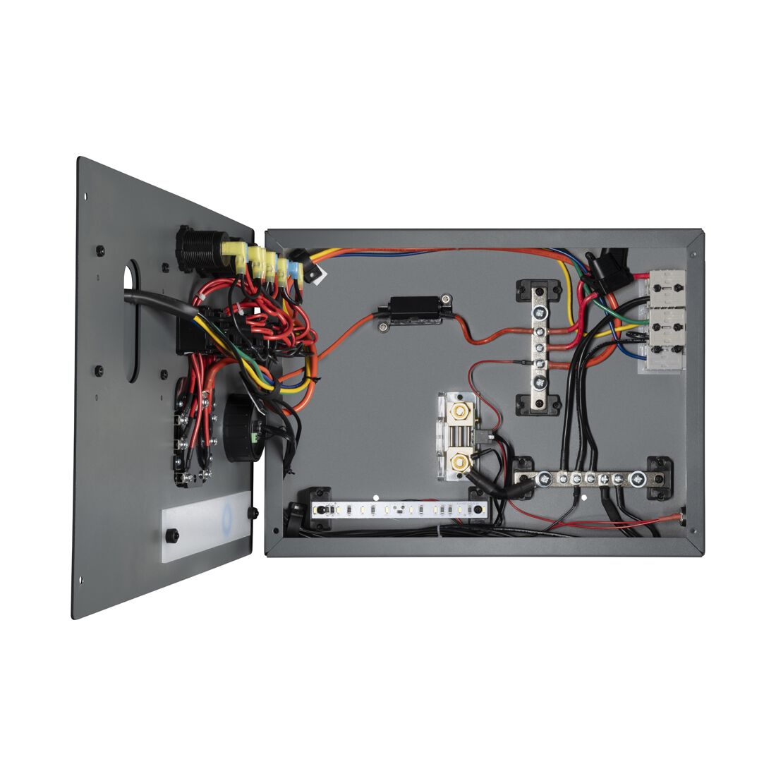 Hardkorr 12V Power Hub with 40A DC-DC Charger, , scaau_hi-res