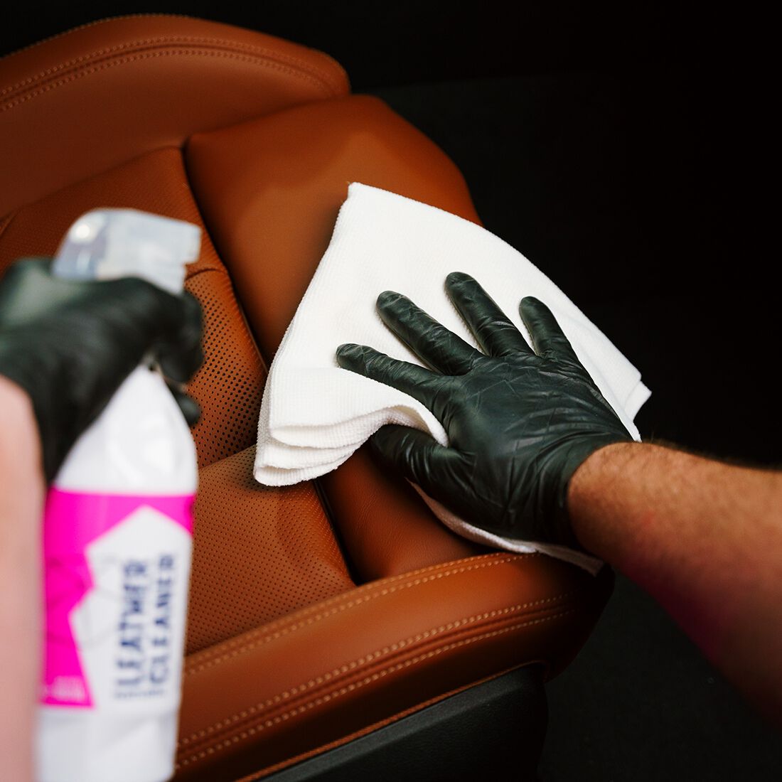 Gyeon Leather Cleaner Natural 500mL, , scaau_hi-res