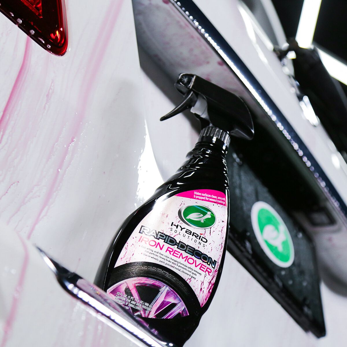 Turtle Wax Hybrid Solutions Pro All Wheel Cleaner & Iron Remover 680mL, , scaau_hi-res