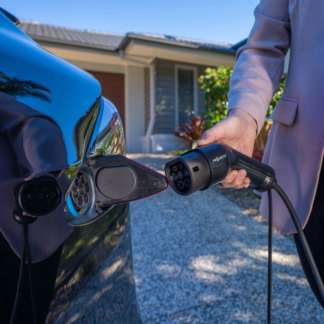 Projecta Electric Vehicle Portable Charger 240V 2.4KW 10A, , scaau_hi-res