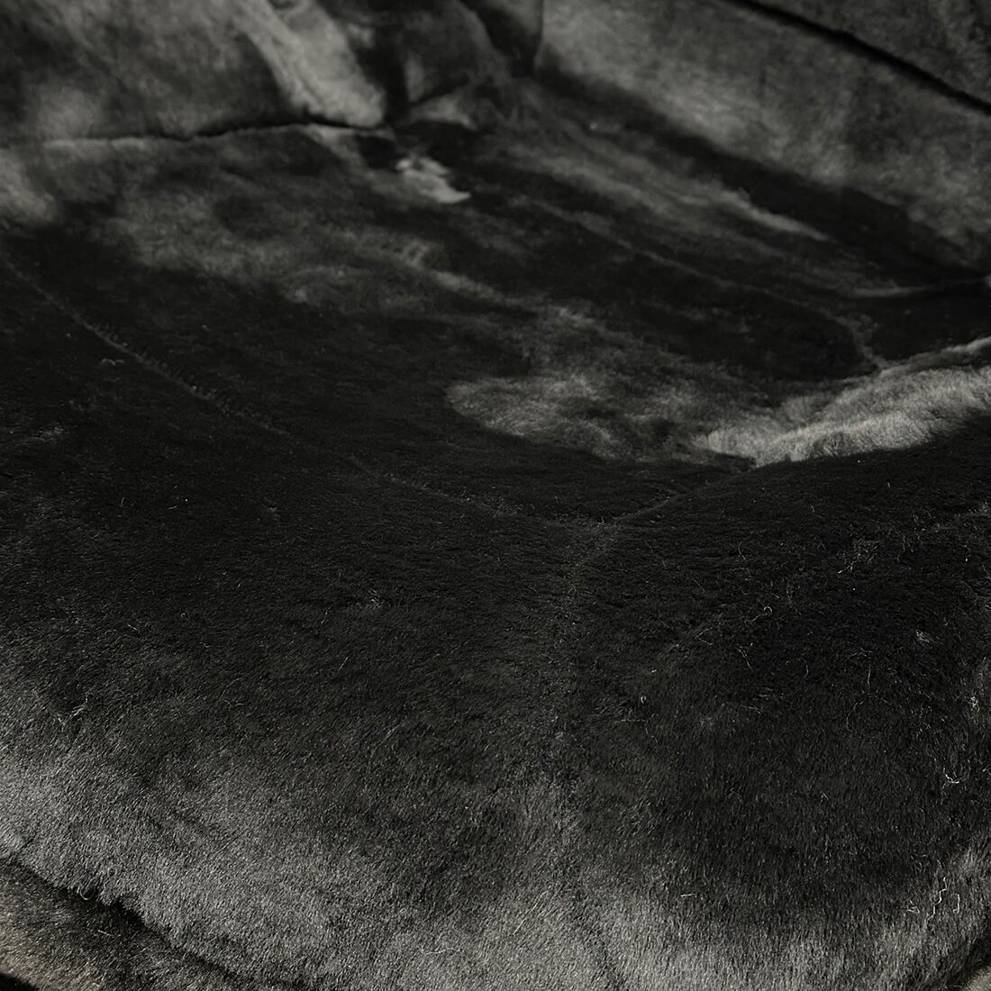 Platinum CLOUDLUX Sheepskin Seat Covers - Black Built-in Headrests Size 60 Front Pair Airbag Compatible, , scaau_hi-res