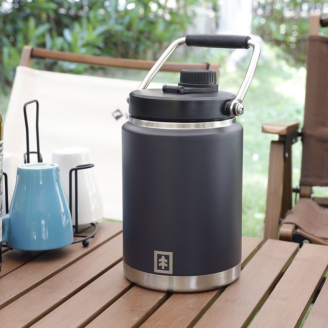 Swiss Tech Jug - 64oz/1892ml, Charcoal, , scaau_hi-res