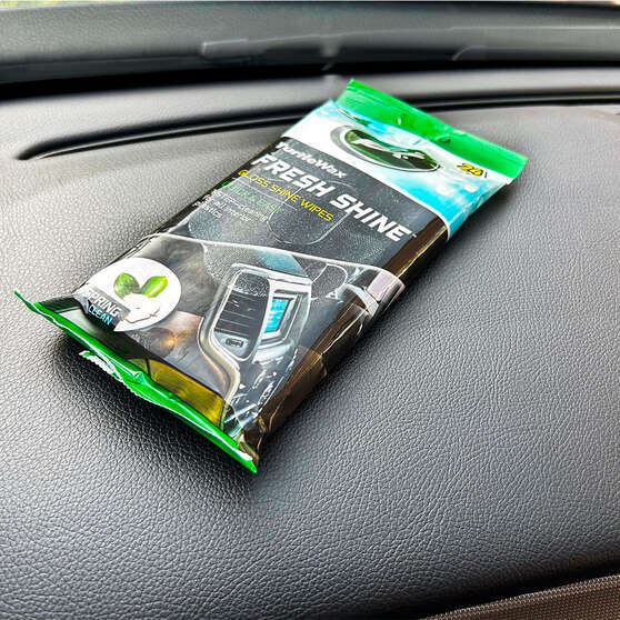 Turtle Wax Fresh Shine Gloss Wipes 24 Pack, , scaau_hi-res