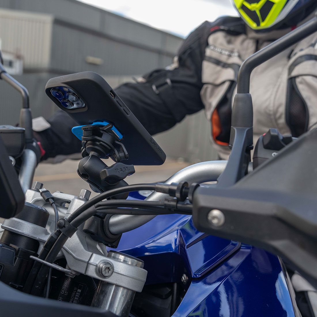 Quad Lock Motorcycle Vibration Dampener QLA-VDM, , scaau_hi-res