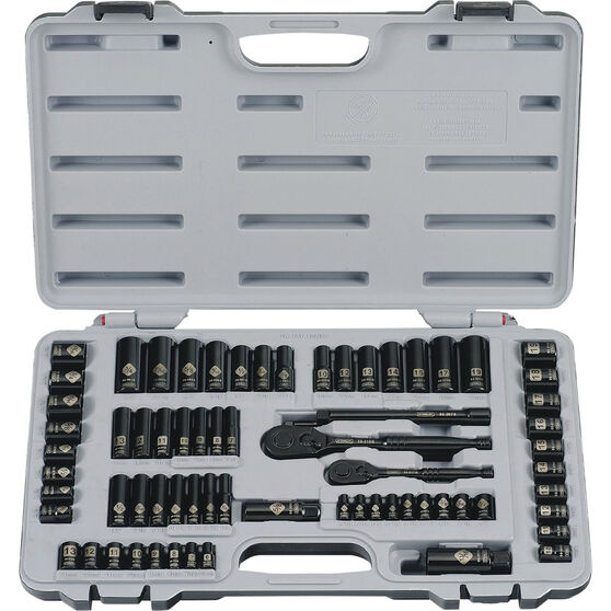 Stanley Socket Set 1 / 4 inch and 3 / 8 inch Drive, Metric / Imperial