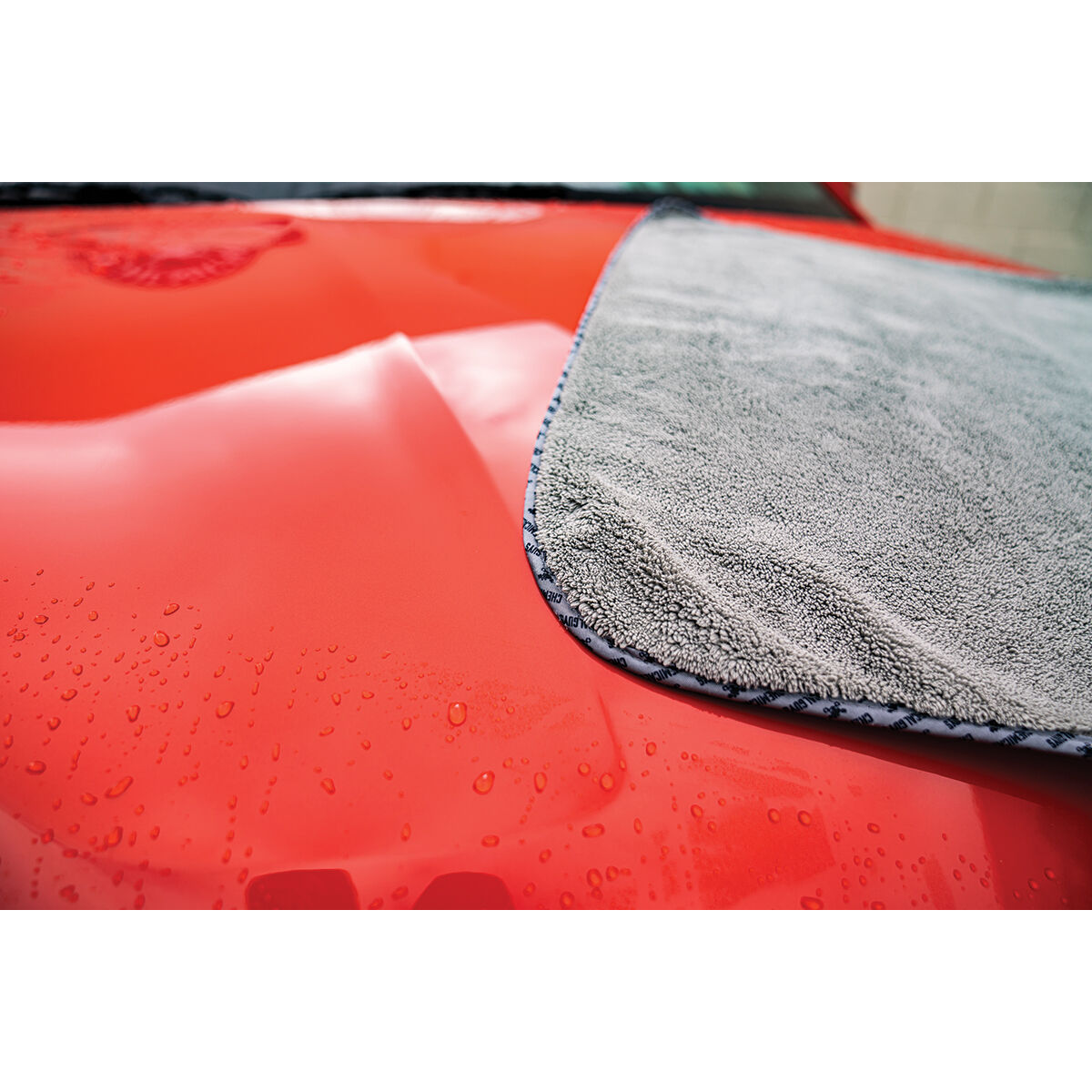 Chemical Guys Woolly Mammoth Drying Towel 900 x 600, , scaau_hi-res