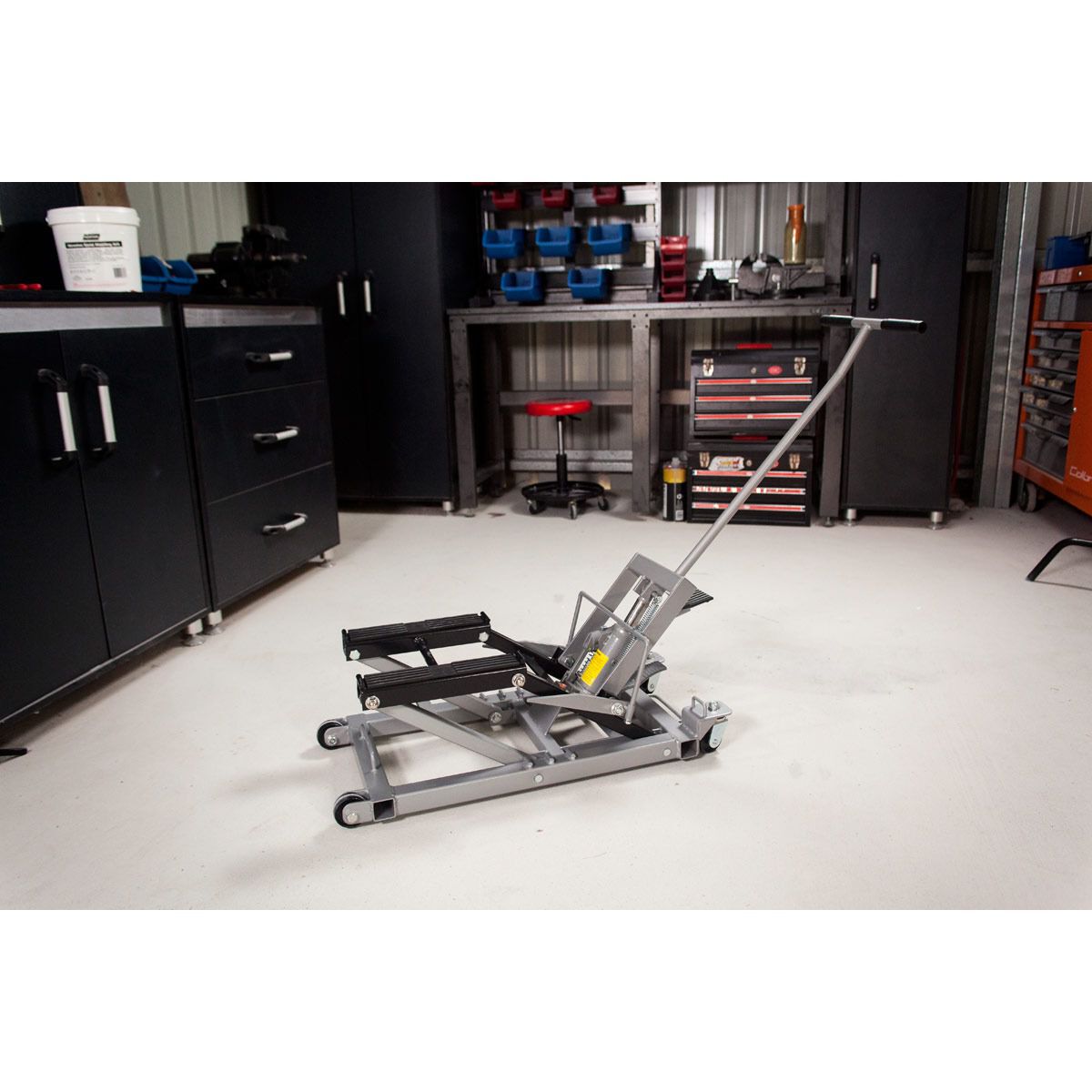 SCA ATV Lift 680kg Supercheap Auto