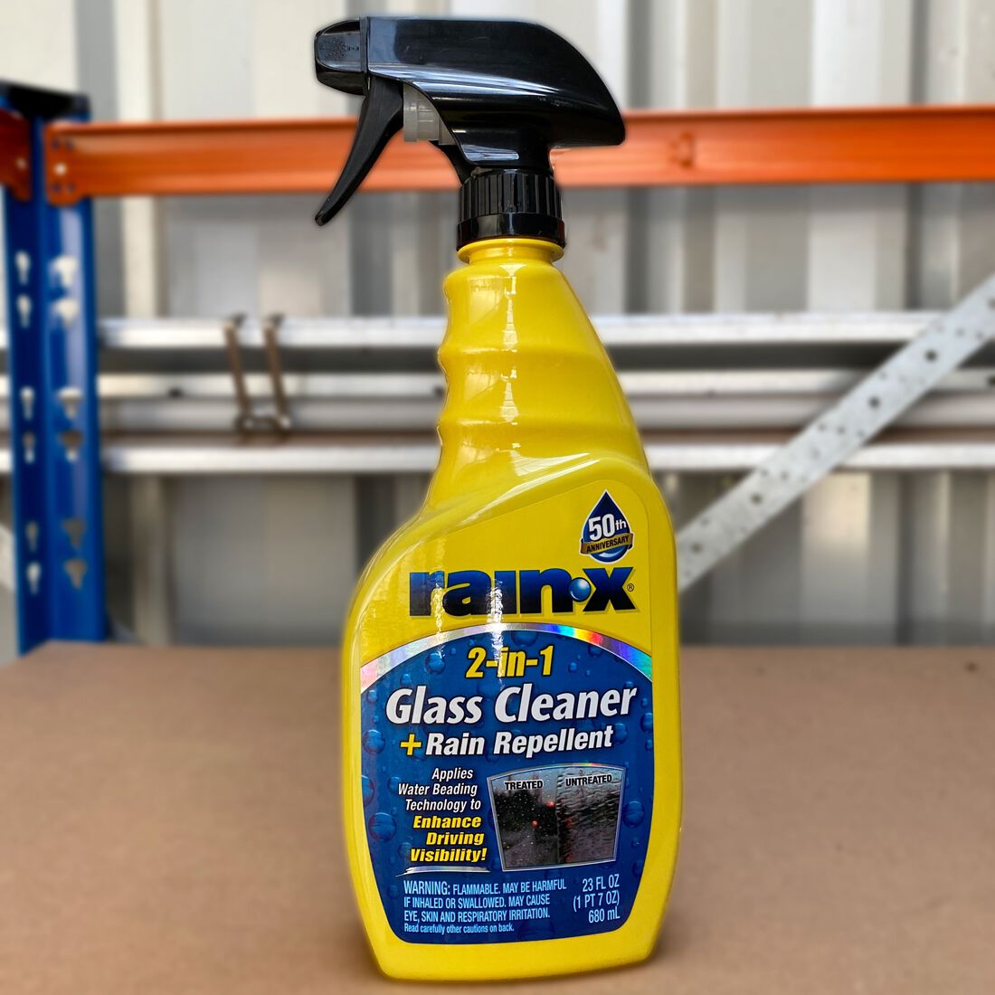 Rain-X 2-in-1 Glass Cleaner 680ml, , scaau_hi-res