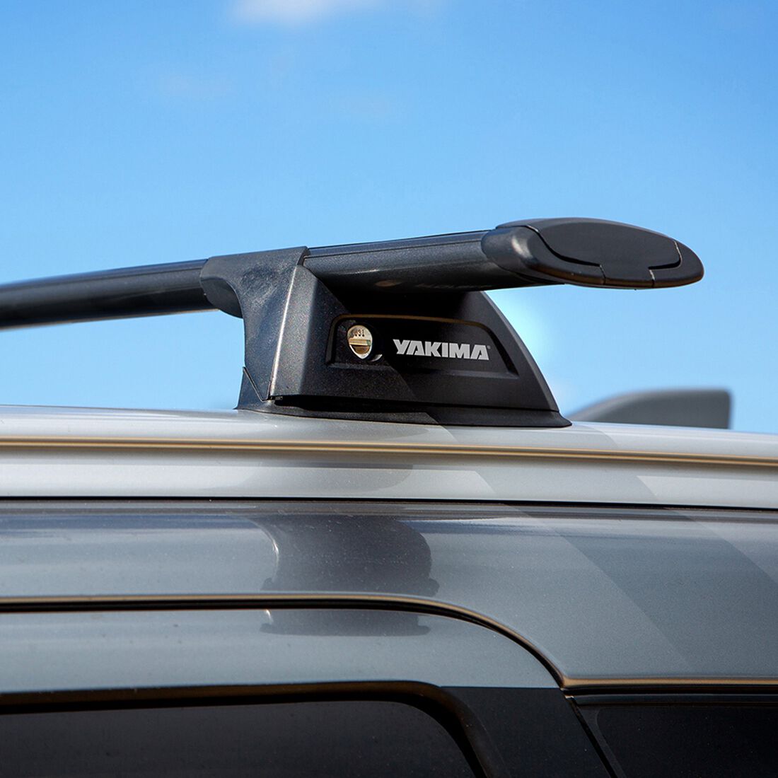 Yakima Thru Bar 110cm Black Roof Rack Pair - S15YB, , scaau_hi-res