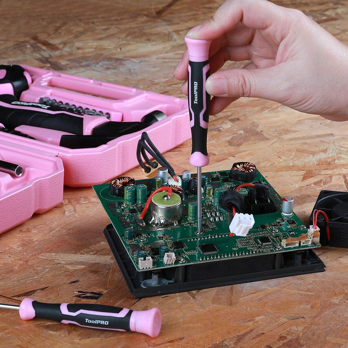 ToolPRO Tool Kit 36 Piece BMC Pink, , scaau_hi-res