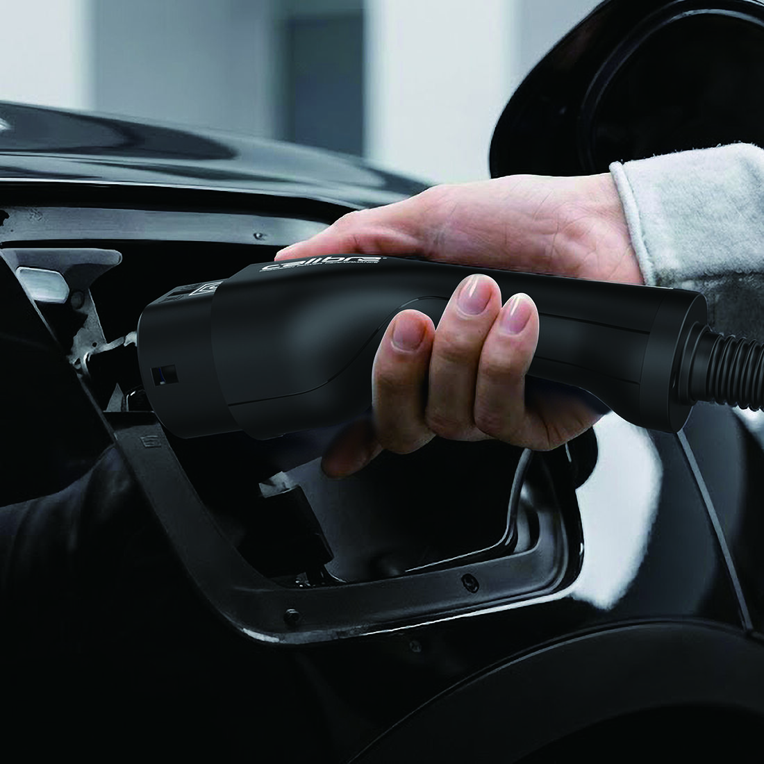 Calibre Electric Vehicle Portable Charger 240V 2.4KW 10A, , scaau_hi-res