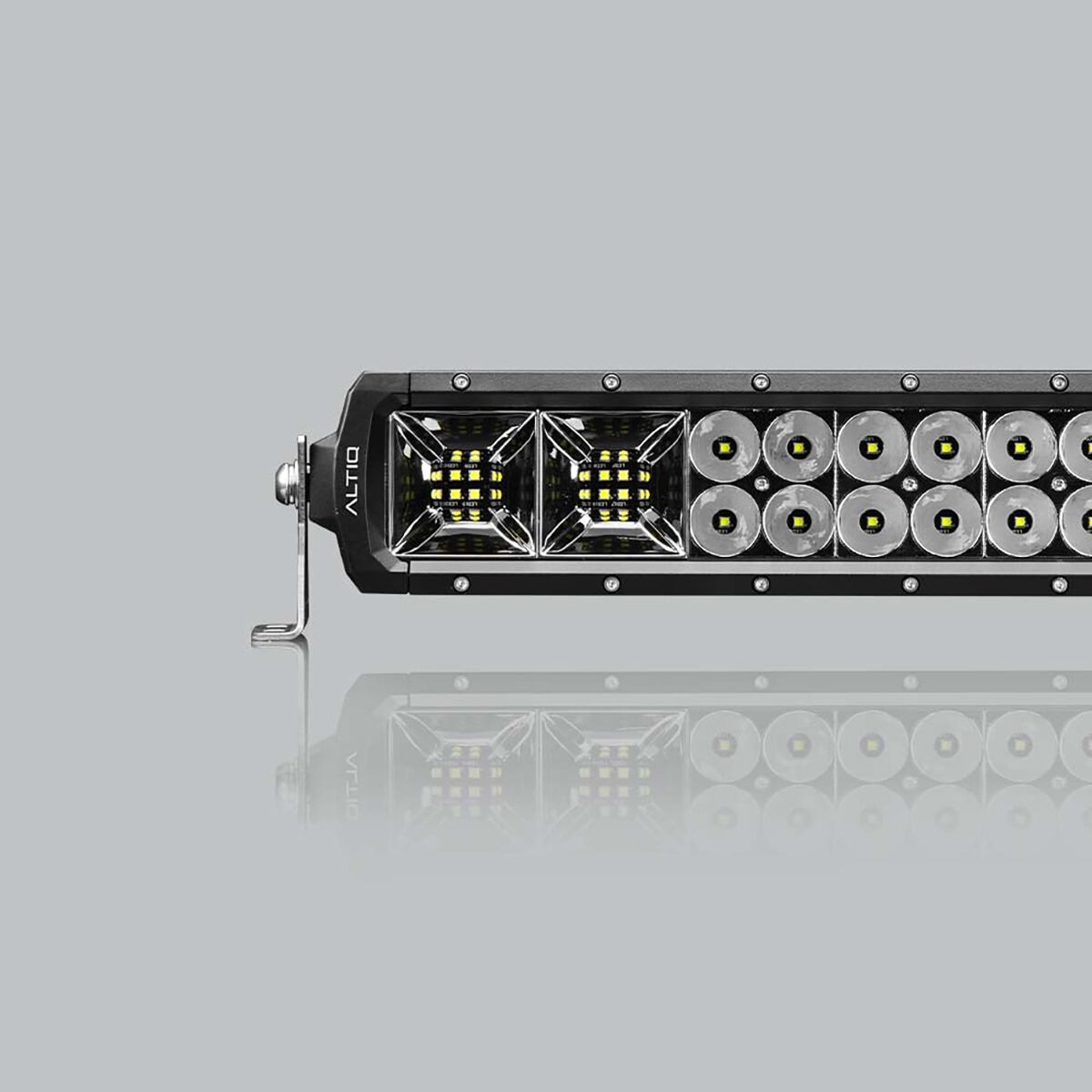 ALTIQ&trade; Hybrid Double Row Light Bar 22in, , scaau_hi-res