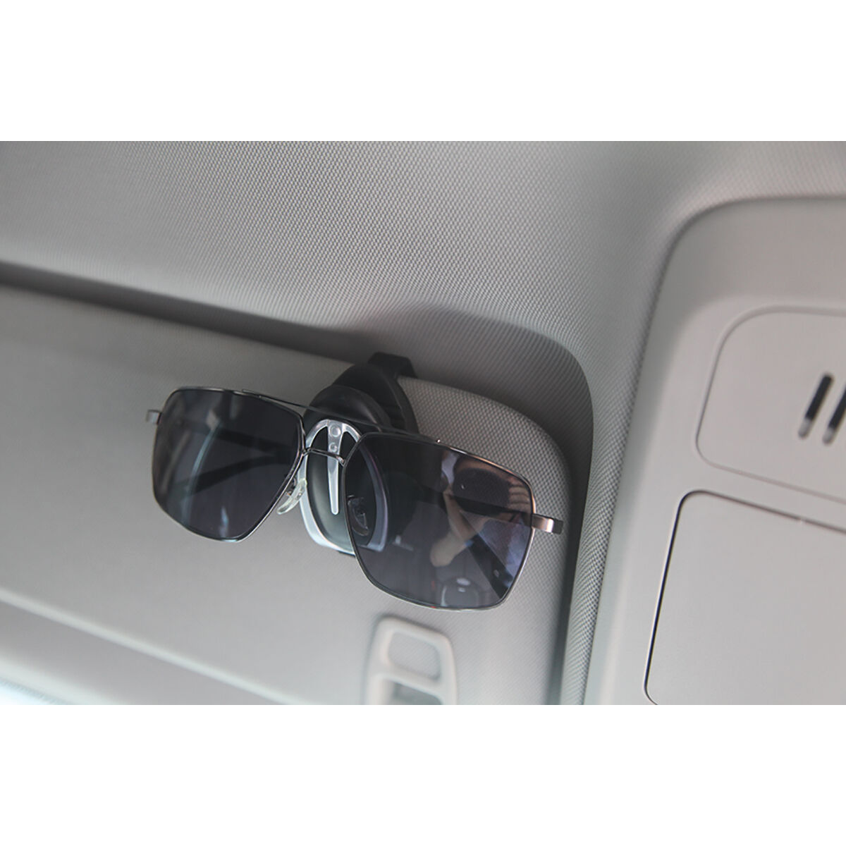 SCA Sunglass Holder Universal Visor Mount Black Supercheap Auto