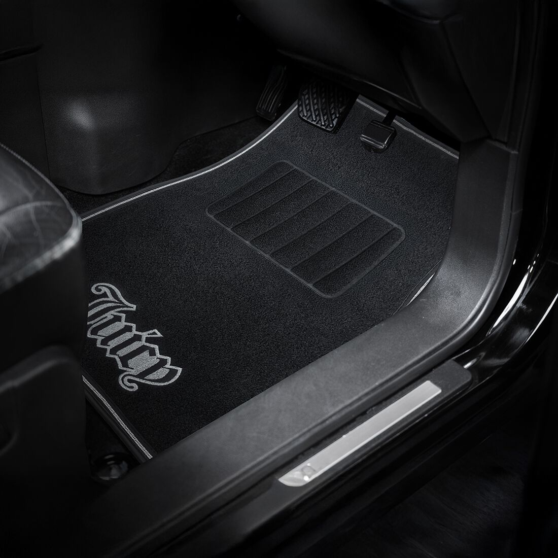 Juicy Couture 4 Piece OG Big Bling Carpet Floor Mats - Black, , scaau_hi-res