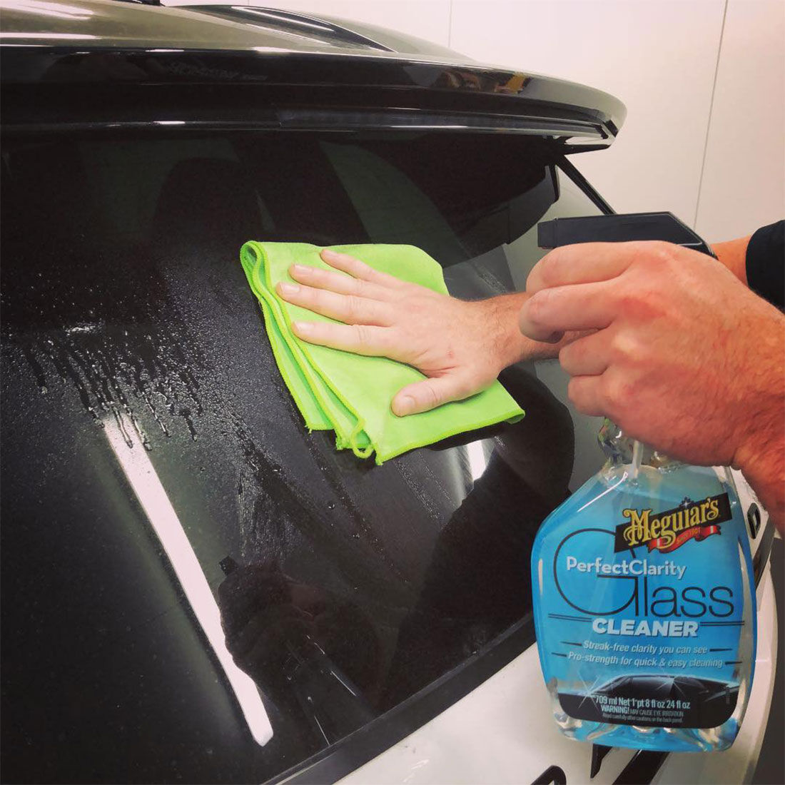 Meguiar's No Smear Glass Cloth Twin Pack, , scaau_hi-res