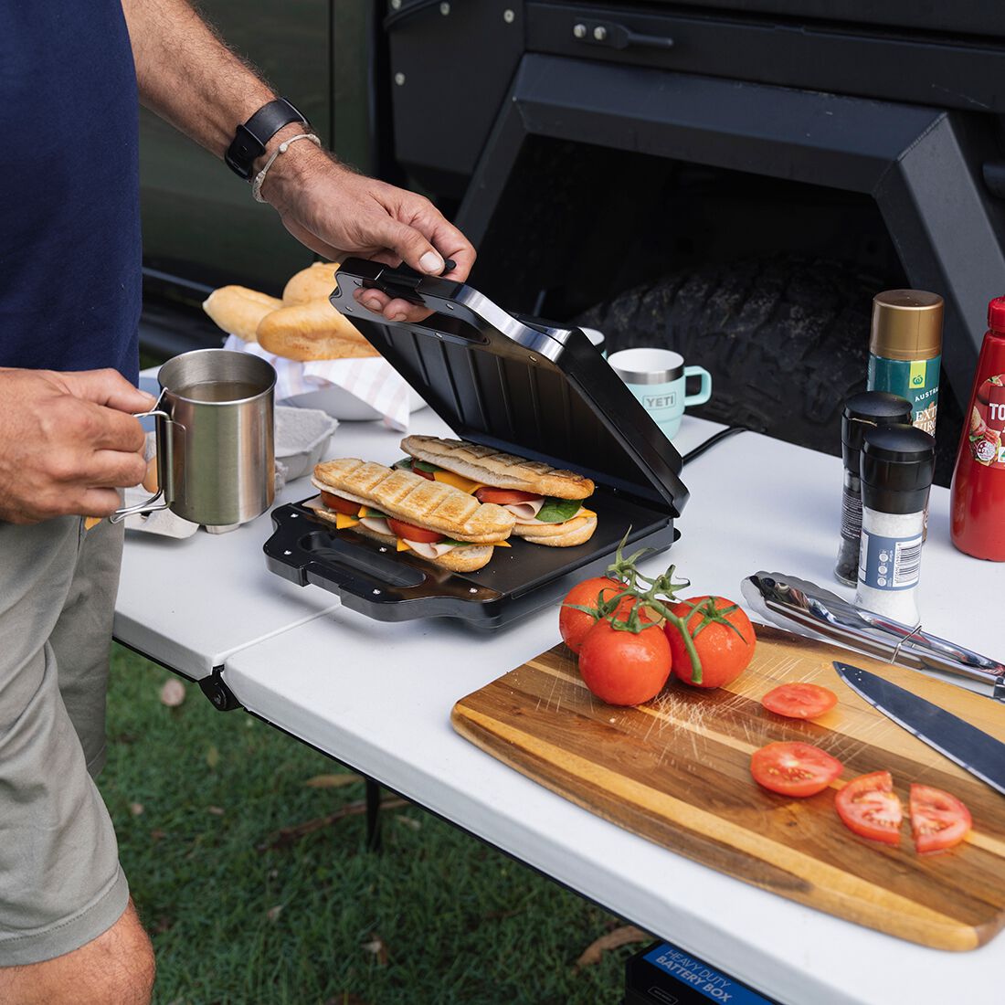 Hardkorr Sandwich Press Grill 12V, , scaau_hi-res