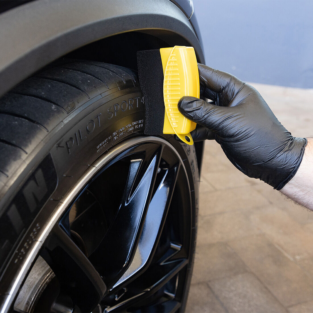 Meguiar's Tyres 'N' Trim Applicator, , scaau_hi-res
