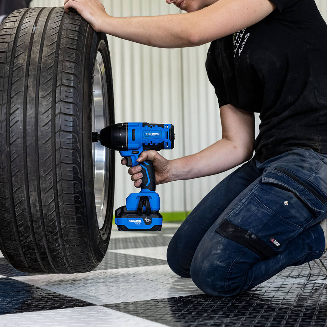 Kincrome PT18 18V Brushless 1/2" 950Nm Impact Wrench Kit 4.0Ah, , scaau_hi-res