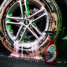 Turtle Wax Hybrid Solutions Hyper Foam Wheel Cleaner & Tyre Prep 680mL, , scaau_hi-res
