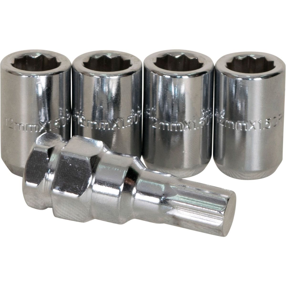 Slim clearance lug nuts