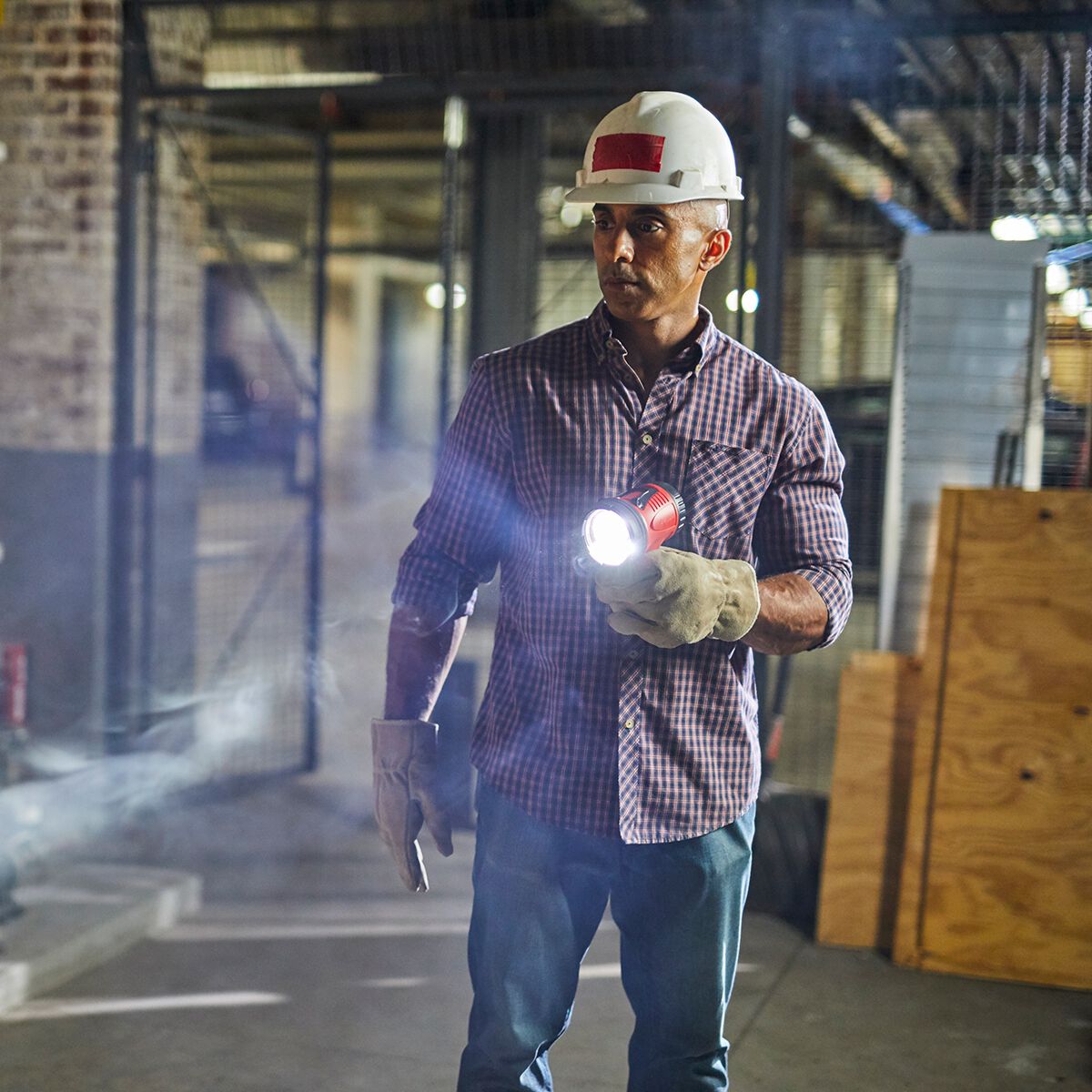 Energiser Rechargeable LED Spotlight 600L, , scaau_hi-res