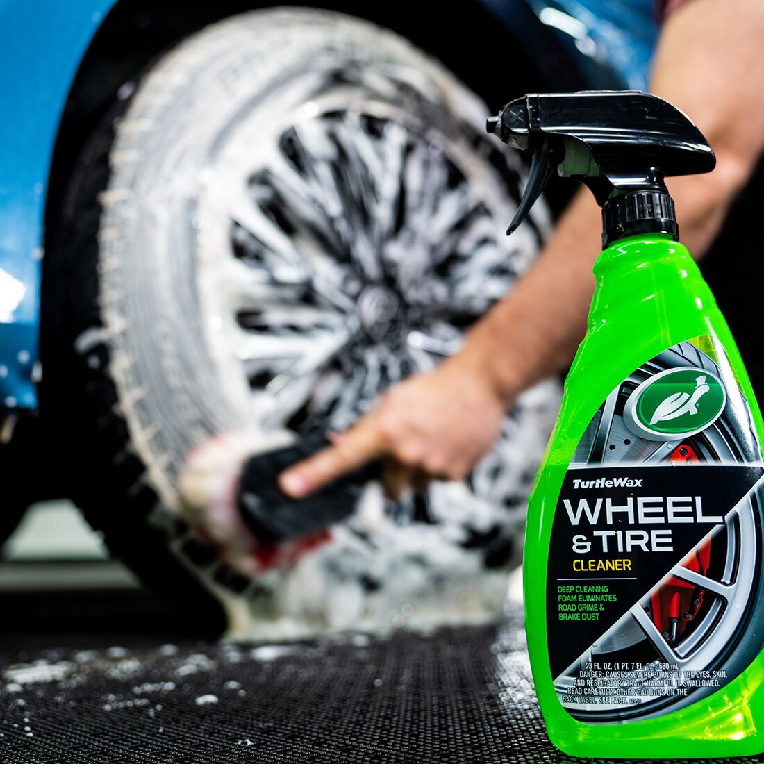 Turtle Wax Tyre & Wheel Cleaner 680mL, , scaau_hi-res