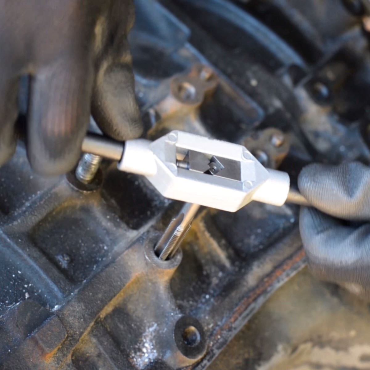 ToolPRO Tap and Die Set Imperial 24 Piece, , scaau_hi-res