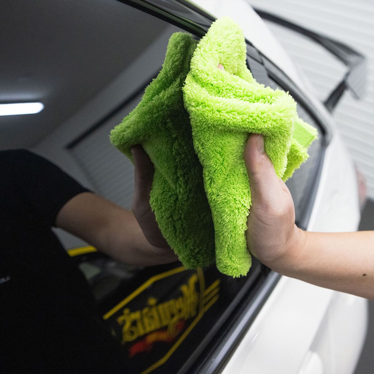 Meguiar's Edgeless Two-Face Detailing Towel 600GSM, , scaau_hi-res