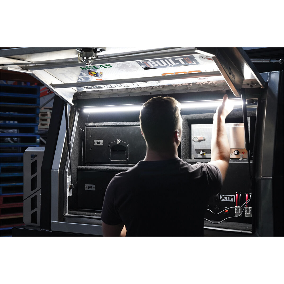 Hardkorr LED Light Bar with Diffuser - Orange / White 100cm, , scaau_hi-res