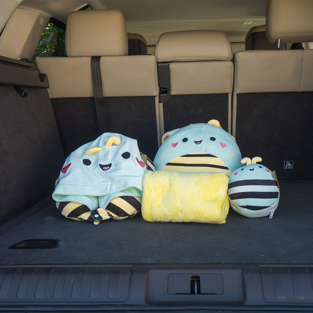 Cabin Crew Kids Bee Hoodie Neck Pillow, , scaau_hi-res