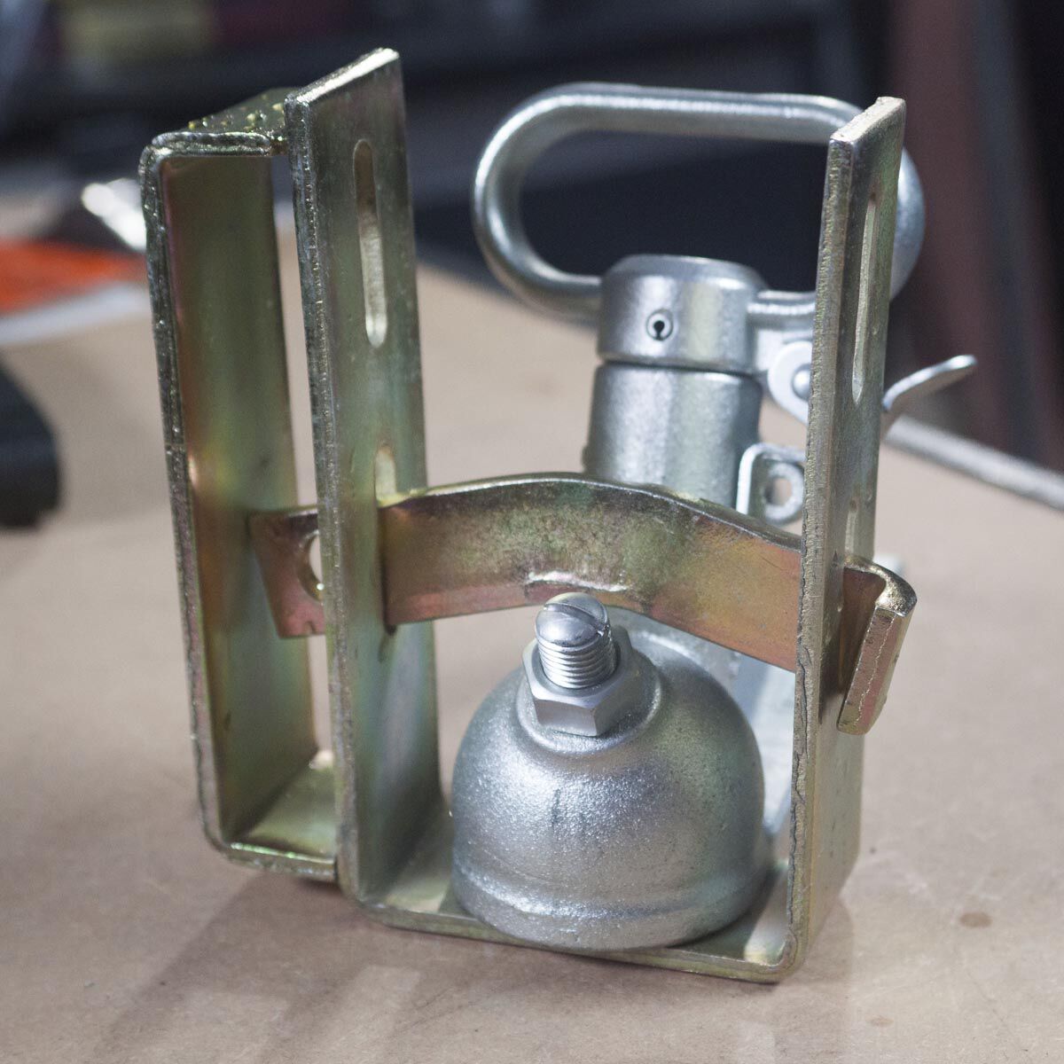 Trailer lock shop supercheap auto