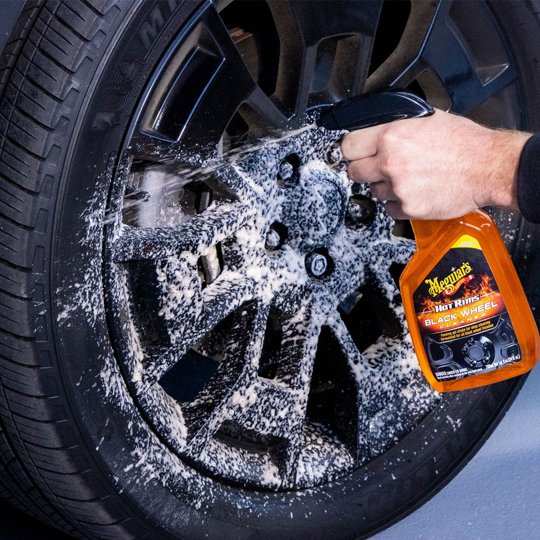 Meguiar's Hot Rims Black Wheel Cleaner 709mL, , scaau_hi-res