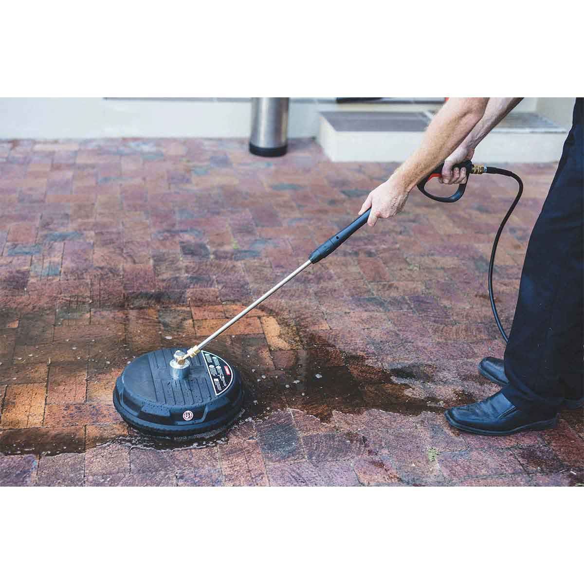 Floor attachment outlet for power washer