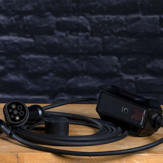 Projecta Electric Vehicle Portable Charger 240V 2.4KW 10A, , scaau_hi-res