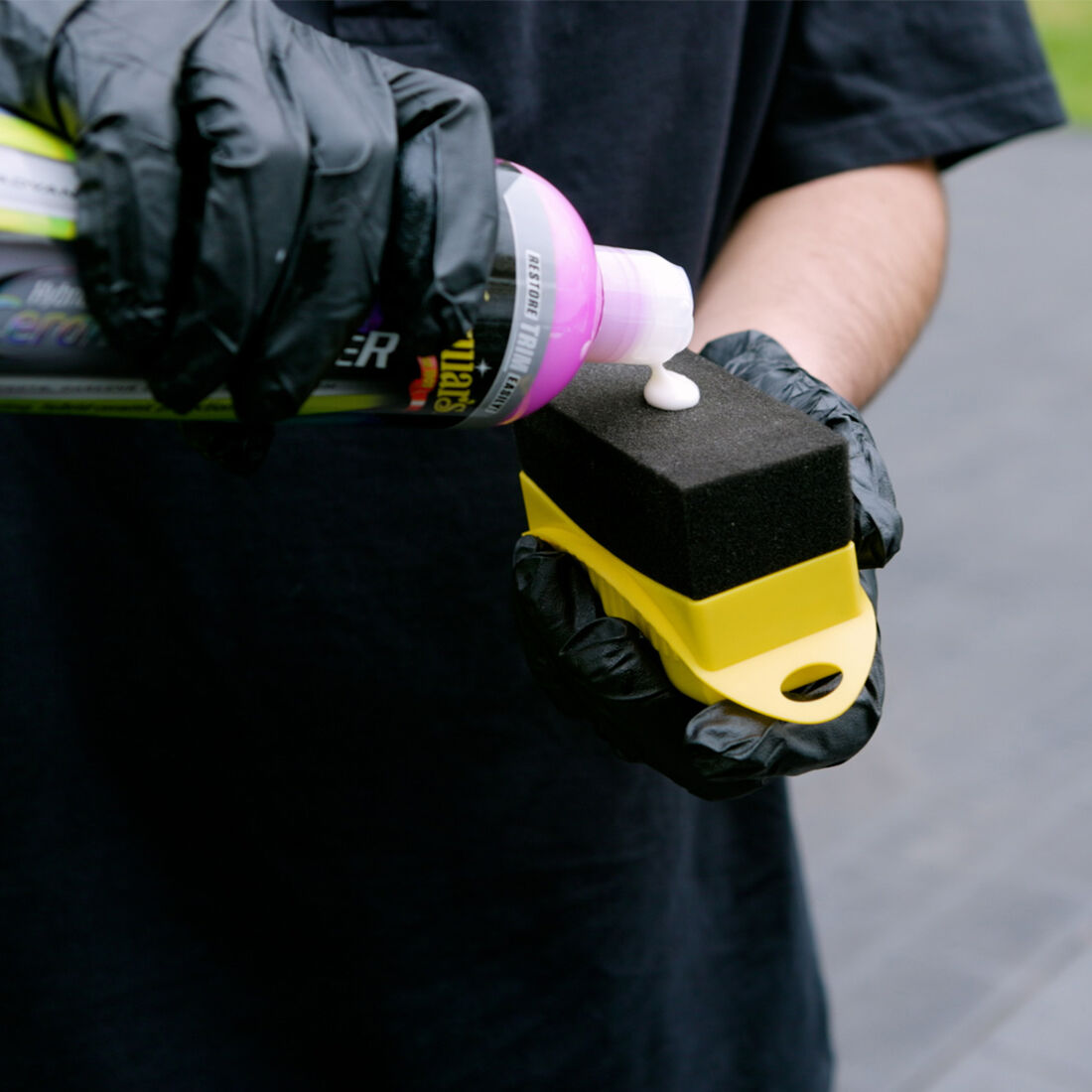 Meguiar's Tyres 'N' Trim Applicator, , scaau_hi-res