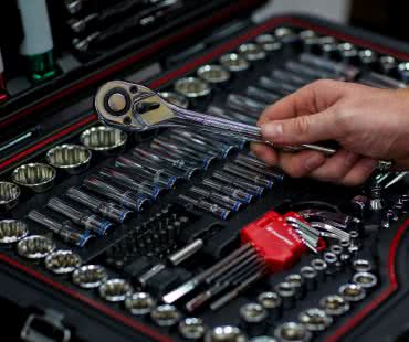 Tools for store bolts