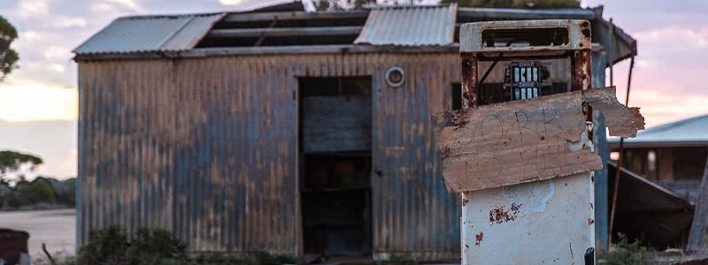 Discover the historic ruins of Old Eucla